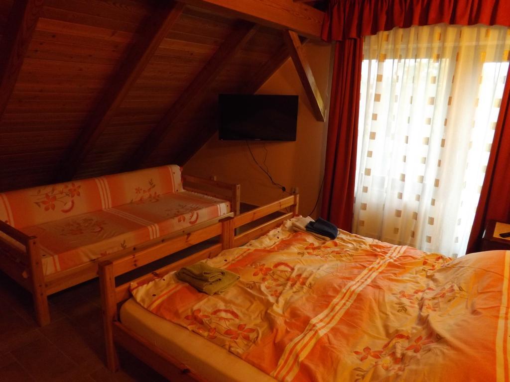 Napos Vendeghaz Hotel Gyor Luaran gambar