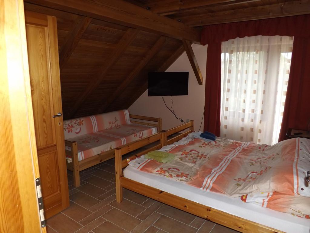 Napos Vendeghaz Hotel Gyor Luaran gambar